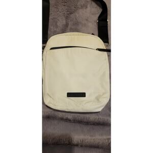 ATHLETA All Bags All About Vertical Crossbody Bag White Small Lightweight